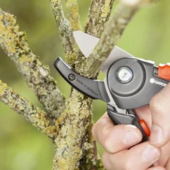 GARDENA - Comfort A/M Aambeeld - Snoeischaar - Ø 23mm 9 GARDENA - Comfort A/M Aambeeld - Snoeischaar - Ø 23mm -Planten Zorg Verkoop 1200x799 18