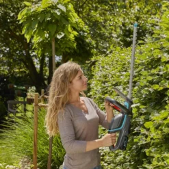 GARDENA - ComfortCut 50/18V-P4A Ready-To-Use Set - Heggenschaar 22 GARDENA - ComfortCut 50/18V-P4A Ready-To-Use Set - Heggenschaar -Planten Zorg Verkoop 1200x799 65