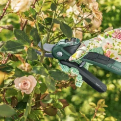 Bosch EasyPrune Accu Snoeischaar - 3.6 V Accu - USB 12 Bosch EasyPrune Accu Snoeischaar - 3.6 V Accu - USB -Planten Zorg Verkoop 1200x800 145