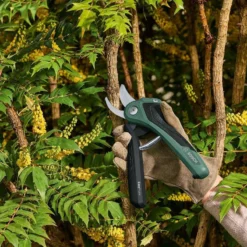 Bosch EasyPrune Accu Snoeischaar - 3.6 V Accu - USB 13 Bosch EasyPrune Accu Snoeischaar - 3.6 V Accu - USB -Planten Zorg Verkoop 1200x800 146