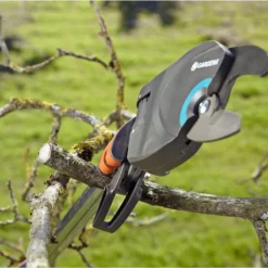 GARDENA - Comfort Takkenschaar StarCut 160 - Snoeischaar - Reikwijdte Ca. 3.5 M - Max Knipdiameter 32 Mm 13 GARDENA - Comfort Takkenschaar StarCut 160 - Snoeischaar - Reikwijdte Ca. 3.5 M - Max Knipdiameter 32 Mm -Planten Zorg Verkoop 1200x800 77