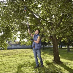 GARDENA - Comfort Takkenschaar StarCut 160 - Snoeischaar - Reikwijdte Ca. 3.5 M - Max Knipdiameter 32 Mm 17 GARDENA - Comfort Takkenschaar StarCut 160 - Snoeischaar - Reikwijdte Ca. 3.5 M - Max Knipdiameter 32 Mm -Planten Zorg Verkoop 1200x801 3