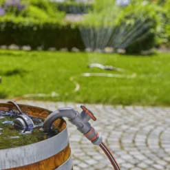 GARDENA - Regentonpomp 4000/1 - Telescopische Aluminium Hals -Planten Zorg Verkoop 1200x817